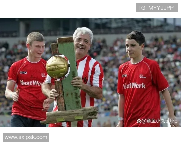 德国与韩国足球传奇人物的巅峰对决与历史回顾 德国与韩国足球传奇人物的巅峰对决与历史回顾