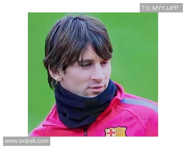 梅西帽子戏法助巴塞罗那轻取对手——见证足球天才的巅峰表现 梅西帽子戏法助巴塞罗那轻取对手——见证足球天才的巅峰表现