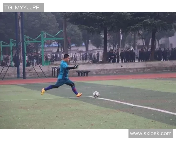 警星杯足球比赛直播观看渠道及平台推荐详解